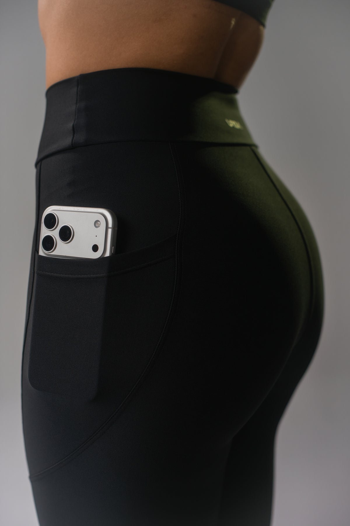 Legging com Bolso Preta