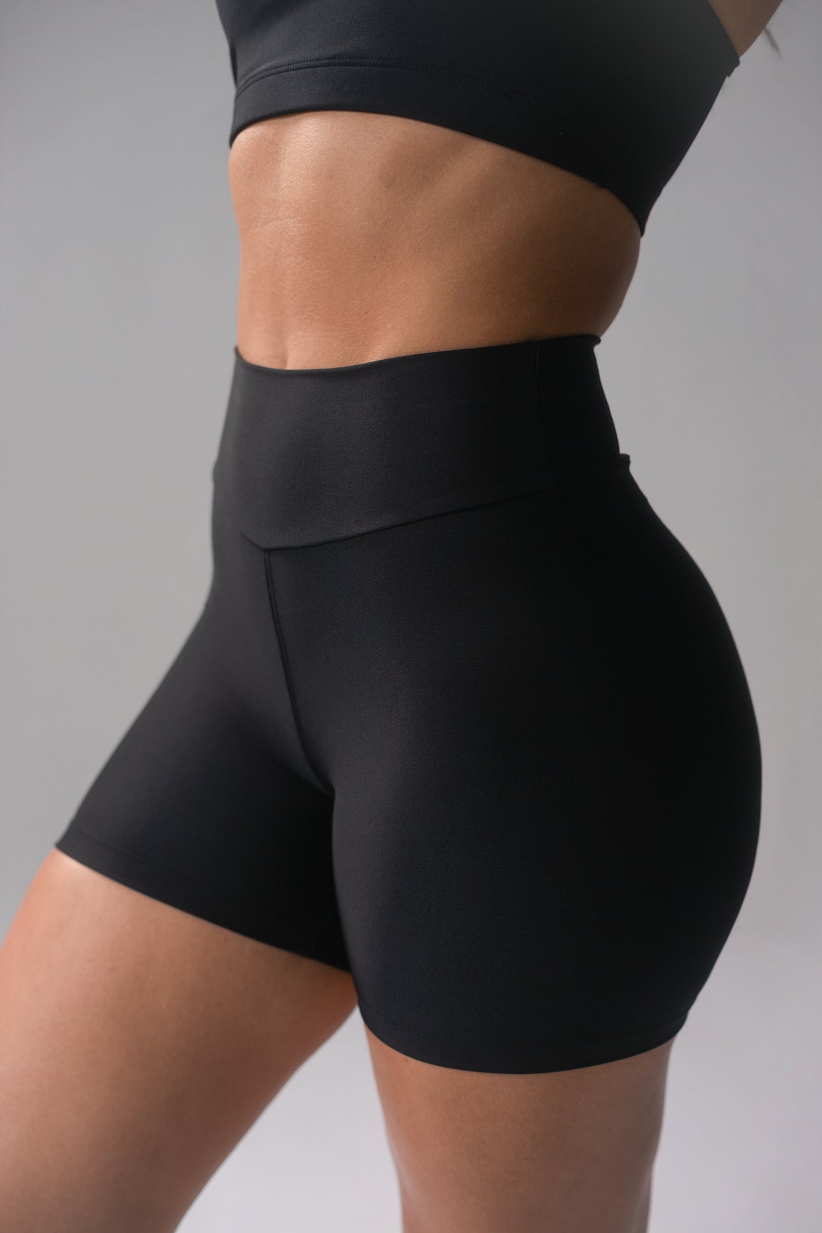 Short Preto