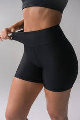 Short Preto